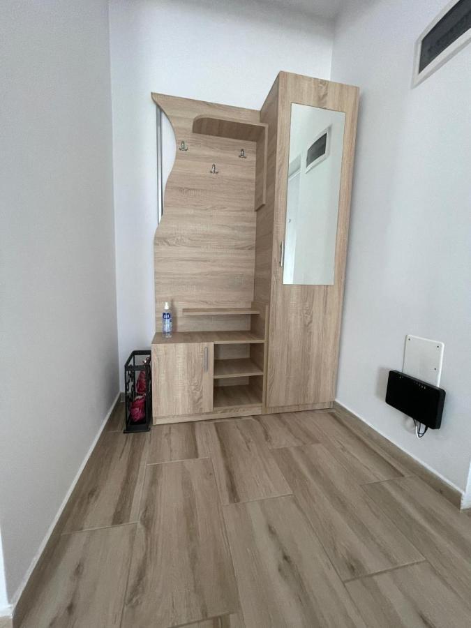 Bonte Residence Str Daliei Nr 3 Giroc Buitenkant foto